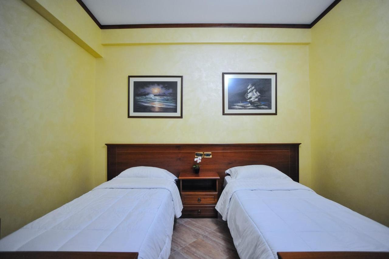 Iliria Internacional Hotel Durrës Extérieur photo