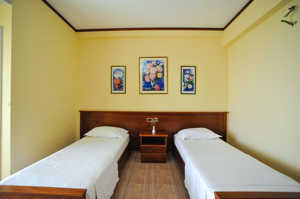 Iliria Internacional Hotel Durrës Extérieur photo