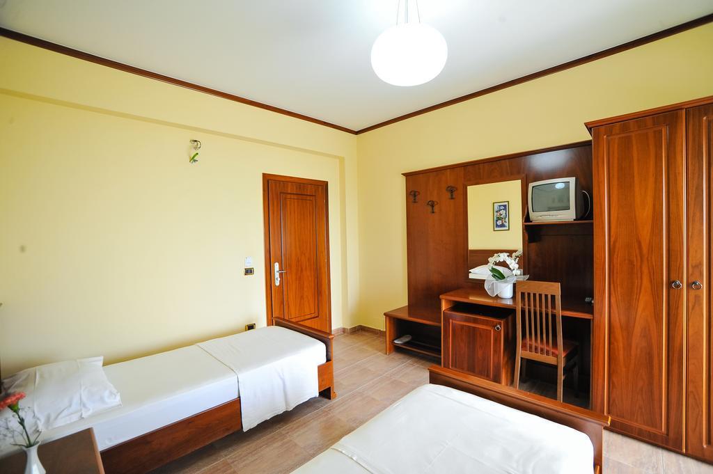 Iliria Internacional Hotel Durrës Extérieur photo
