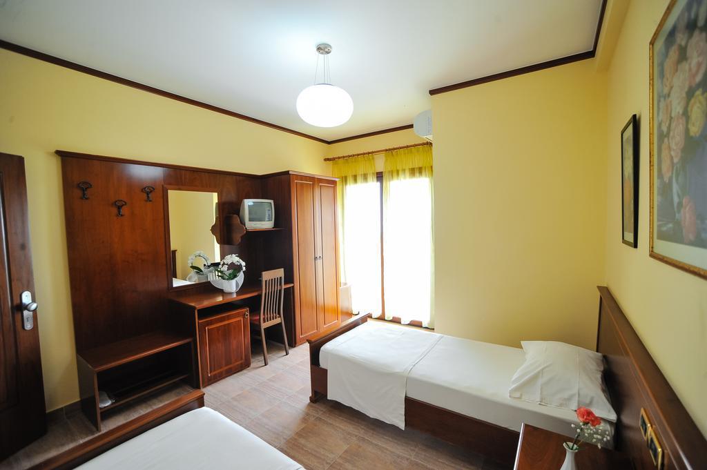 Iliria Internacional Hotel Durrës Extérieur photo