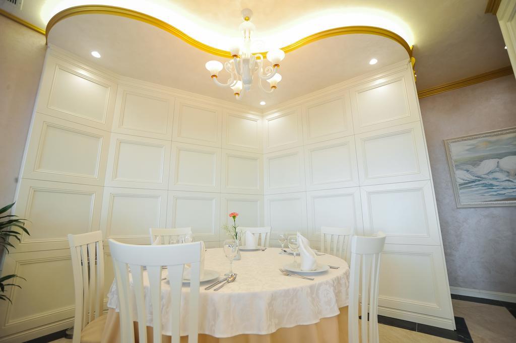Iliria Internacional Hotel Durrës Extérieur photo